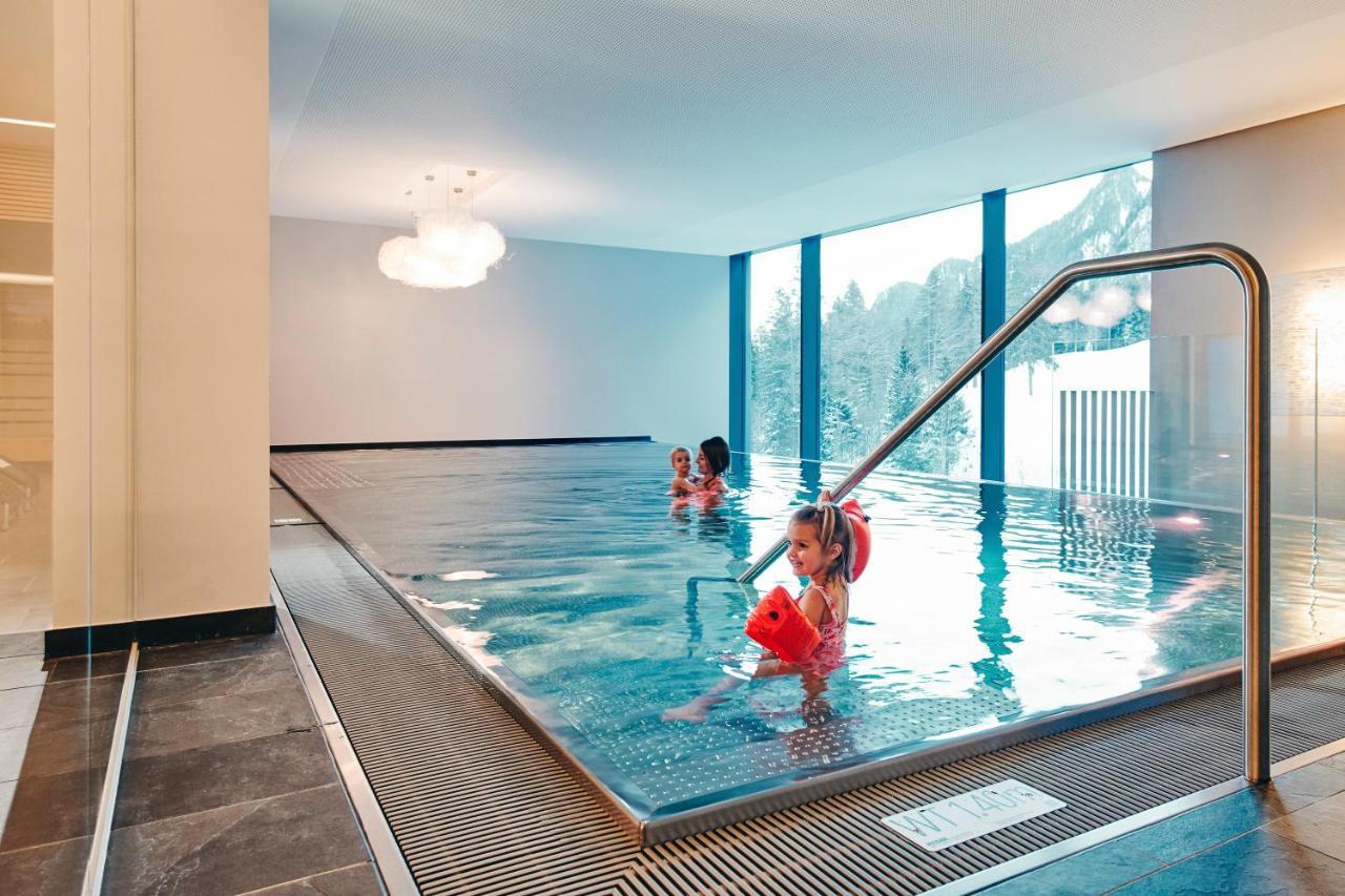 Aktiv-Hotel Sarotla บรานด์ ภายนอก รูปภาพ