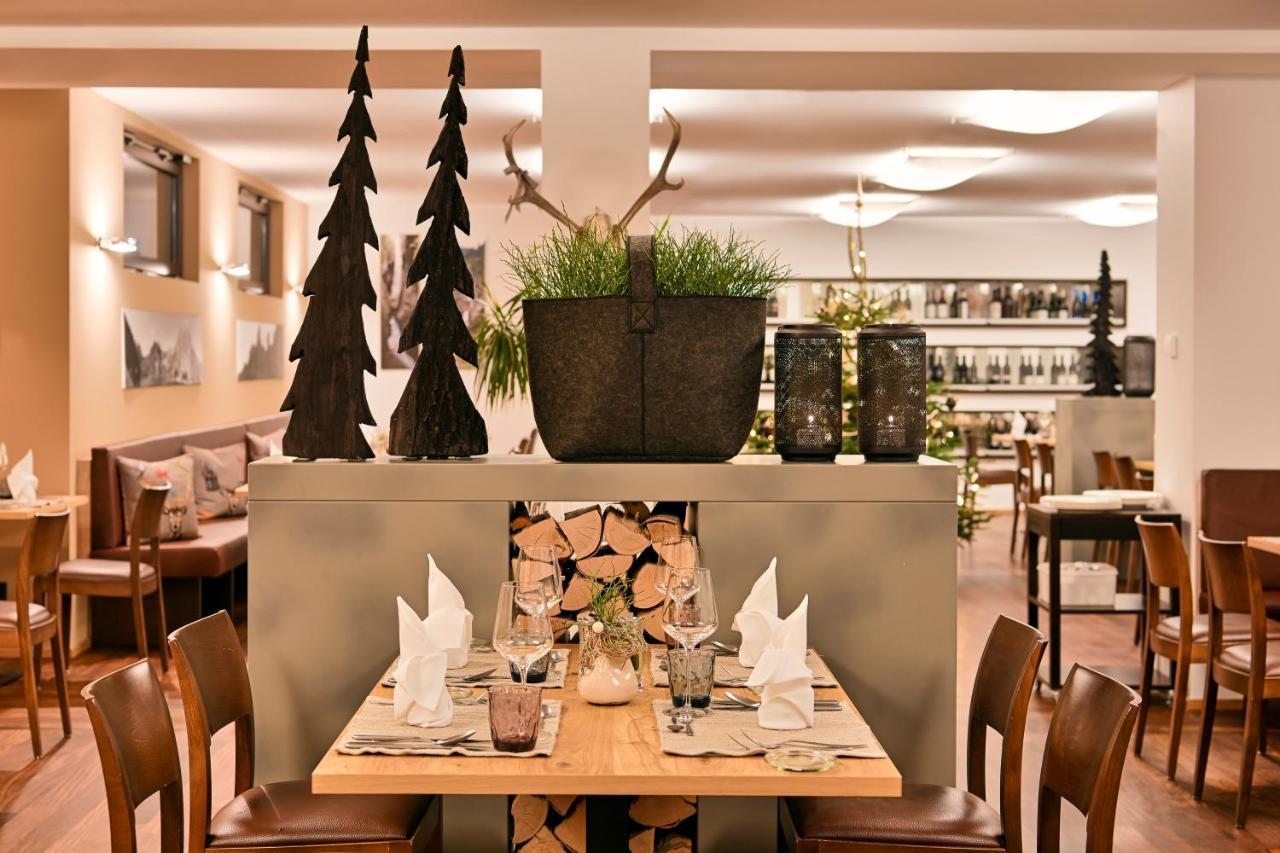 Aktiv-Hotel Sarotla บรานด์ ภายนอก รูปภาพ